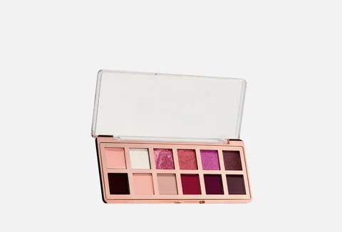 Revolution The Cherry Icon Rich Berry Palette